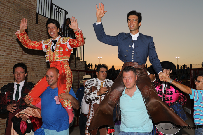 puerta-grande-san-lorenzo-parrilla