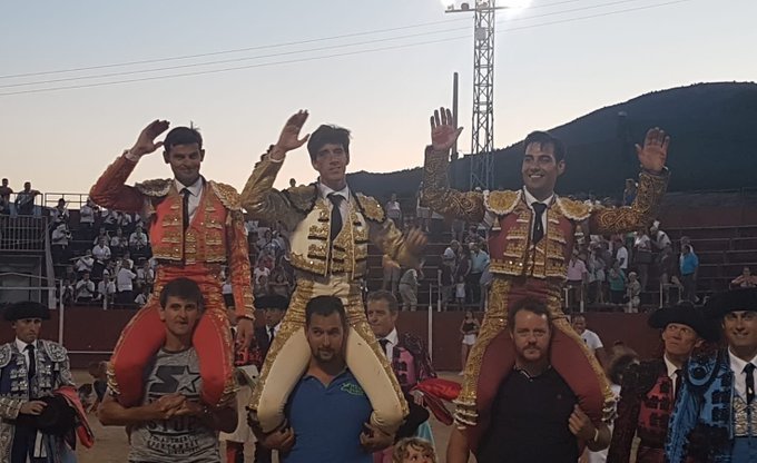 eugenio de mora, esau, gomez del pilar en cebreros