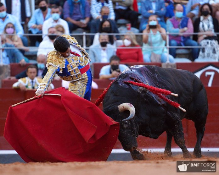 Emilio de Justo triunfa en Salamanca.