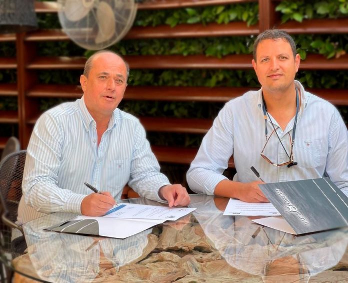 d42467e0-d7f7-426c-b750-614f33f79152