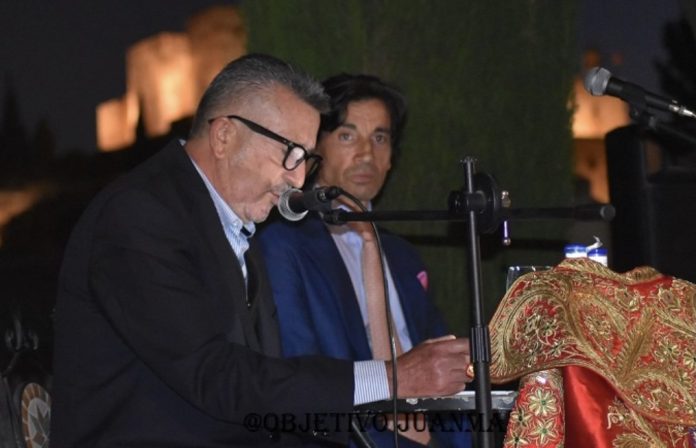 Curro Díaz lleno en las “Tertulias Taurinas Ramírez”