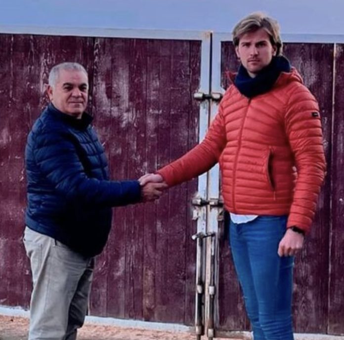 Víctor Losa cuenta con nuevo apoderado
