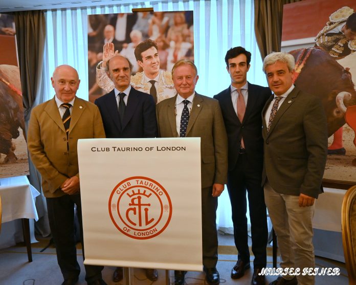 Tomás Rufo homenajeado por el Club Taurino de Londres