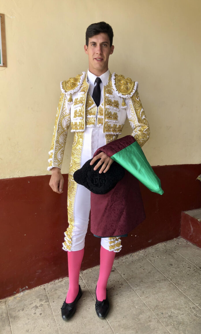 Diego garcía Corrida mansa en Cachachi.