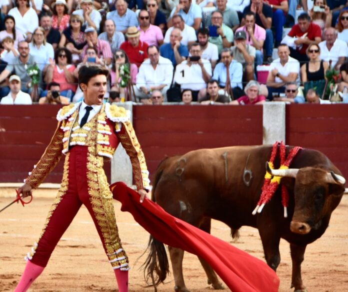 Diosleguarde-triunfador Premios de la Feria Taurina 2025 en Guijuelo