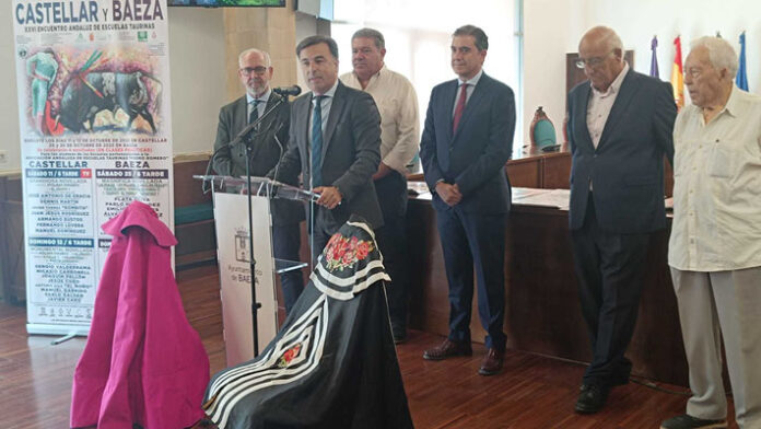 El Ayto de Baeza acoge la presentación del XXVI Encuentro Andaluz de Escuelas Taurinas, que se celebrará en octubre en Castellar y Baeza