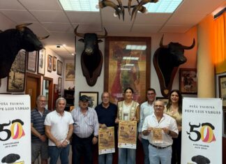 Tertulia taurina organizada por la Peña Pepe Luis Vargas en Écija