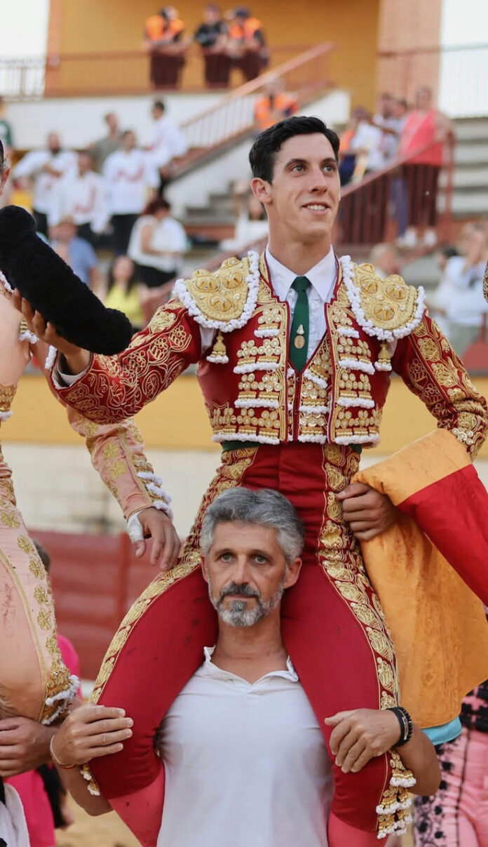 DIEGO GARCIA ENTREVISTA ROGELIO