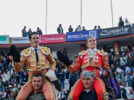 Indulto de Talavante, a hombros con Olga Casado, en Latacunga