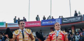 Indulto de Talavante, a hombros con Olga Casado, en Latacunga