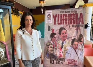 Miriam Cabas convive con los medios en Yuriria