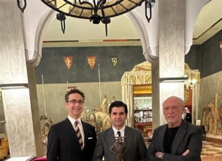 Morante de la Puebla recoge un premio en Verona